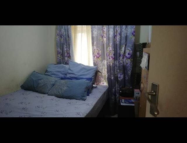 2 BEDROOM TOWNHOUSE FOR SALE IN OLIEVENHOUTBOSCH